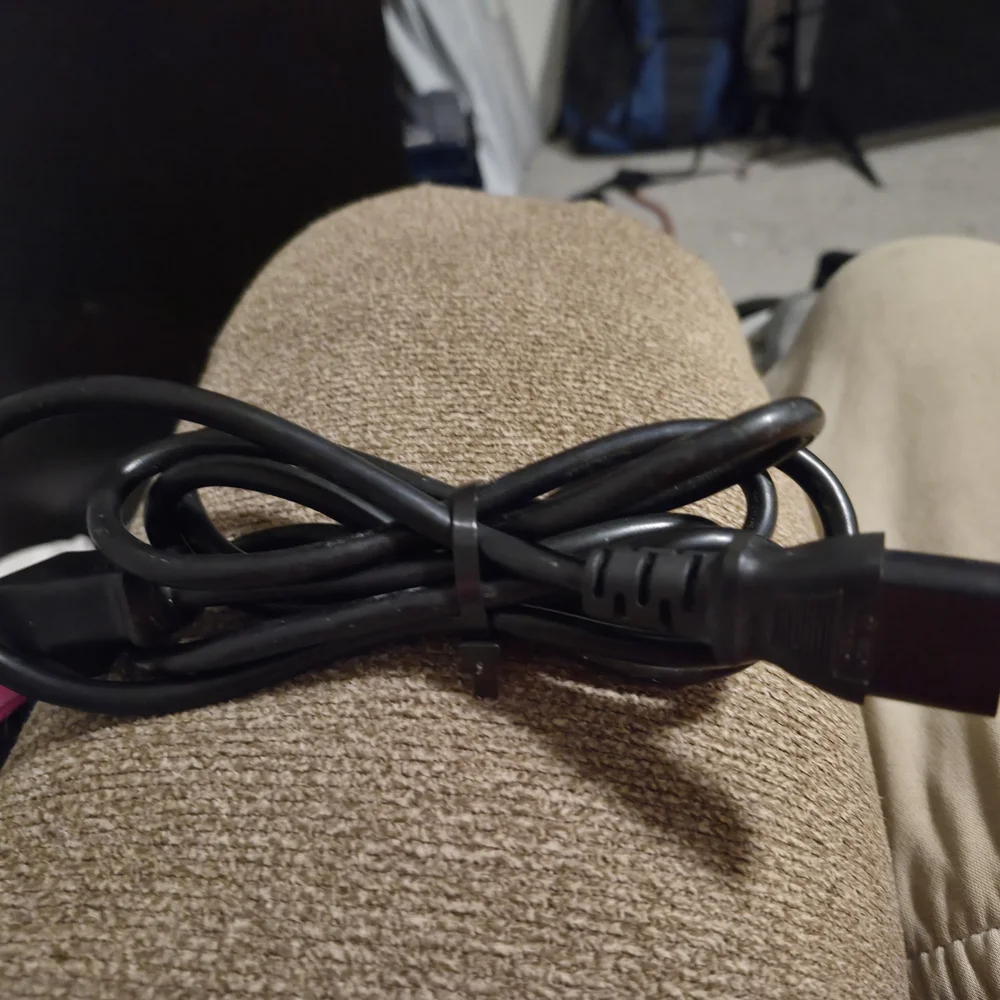 6' Long 3-Prong NEMA 5-15P To IEC C13 Universal AC Power Cable